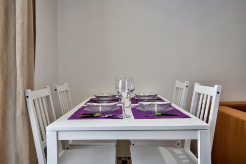 Central Valletta Two Bedroom Apartment