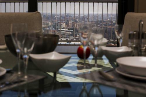 Suzzani Halldis Apartment