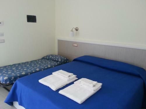 Hostal B&B Il Girasole Formia Guesthouse