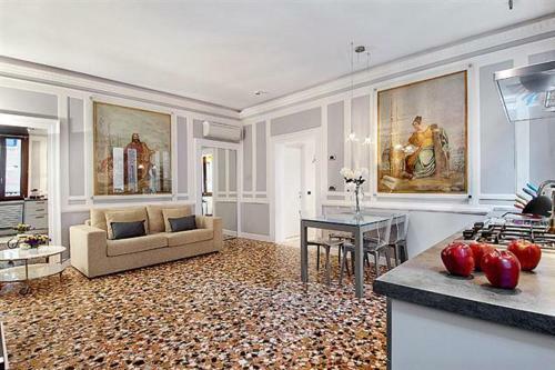 Renato Apartment