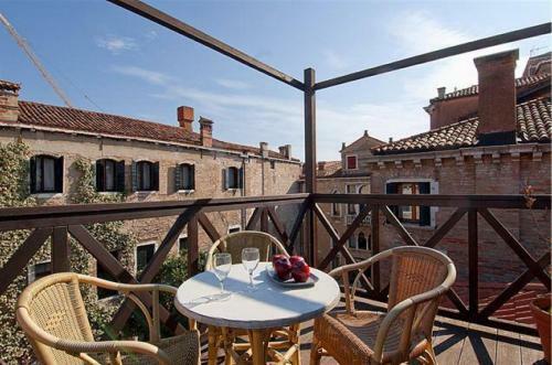 Renato Apartment