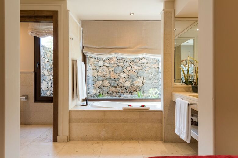 Alondra Villas Y Suites