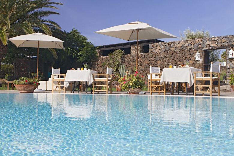 Alondra Villas Y Suites