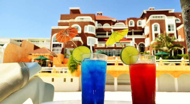 Hotel Mia Cancun Resort