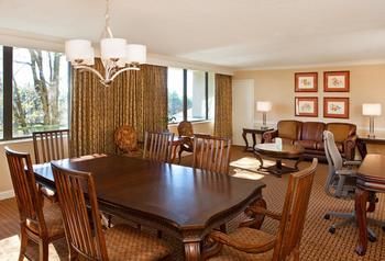 Hotel Hilton Pikesville