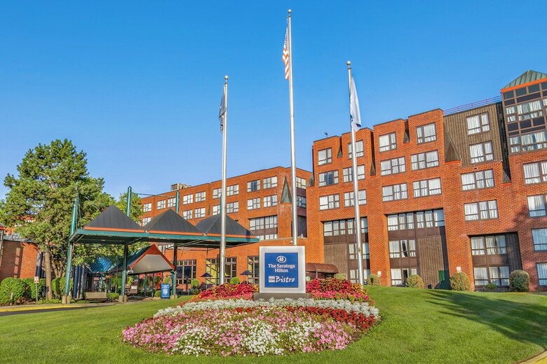 Hotel Saratoga Hilton