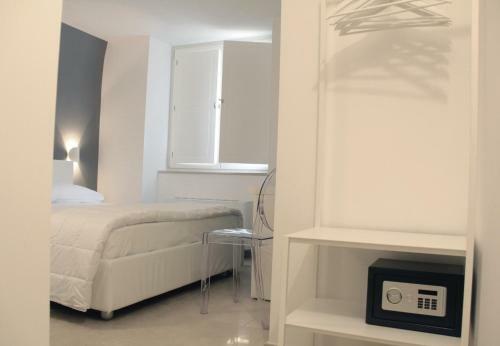 Hostal Lamia Room Rentals
