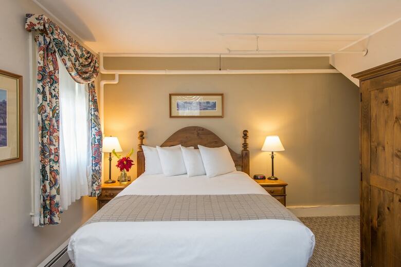 Hotel Eagle Mountain House And Golf Club