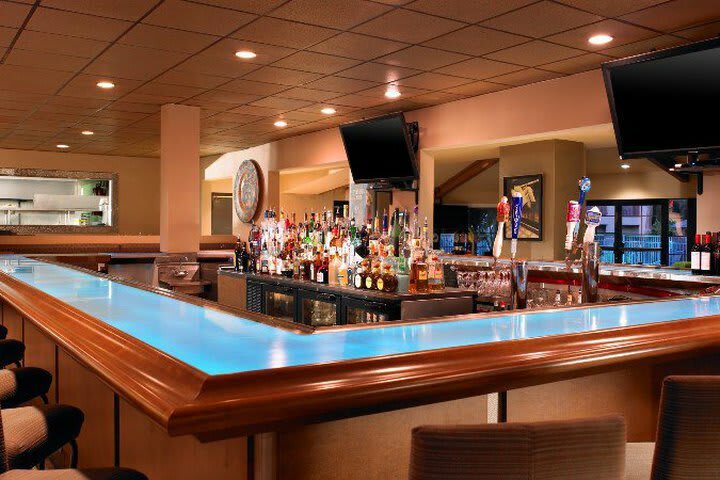 Hotel Four Points By Sheraton Tucson Airport