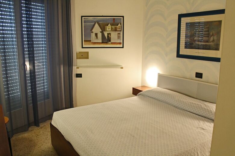 Hotel City