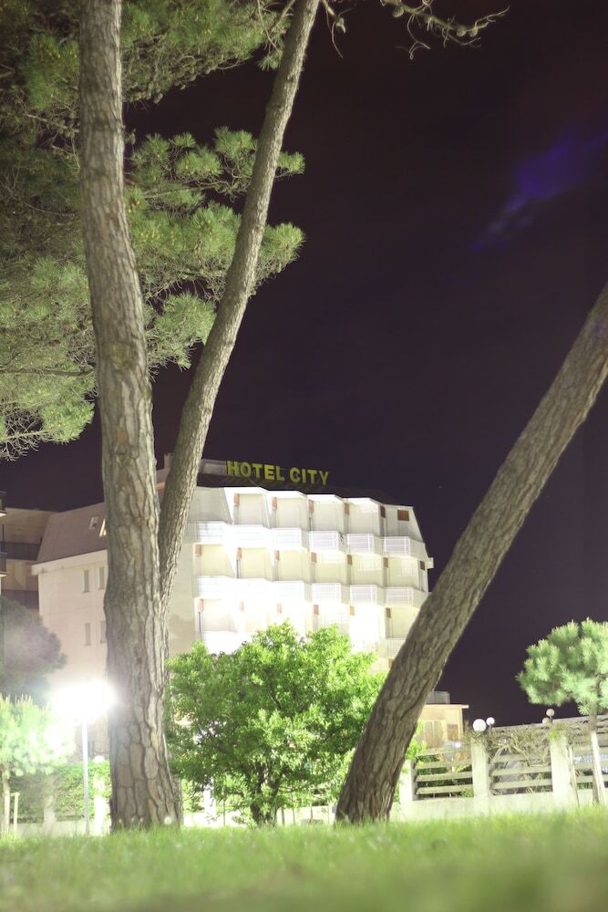 Hotel City