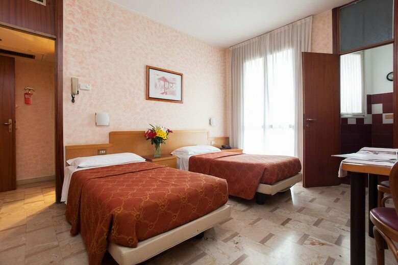 Ih Hotels Milano Aparthotel Argonne Park
