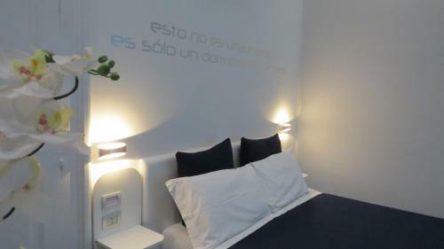 Bed & Breakfast Skyhouse Chiatamone