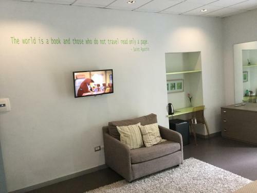 Hostal Dsquare Accommodation