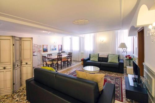 Marina Apartment 1