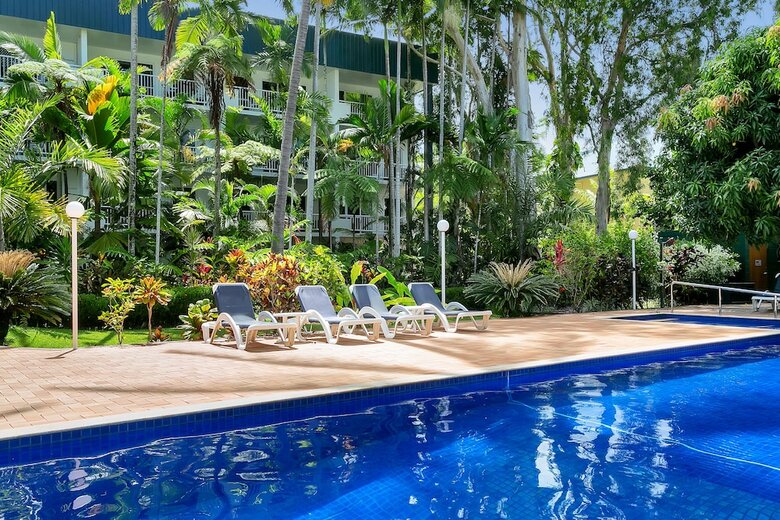 Hotel Agincourt Beachfront Apartments