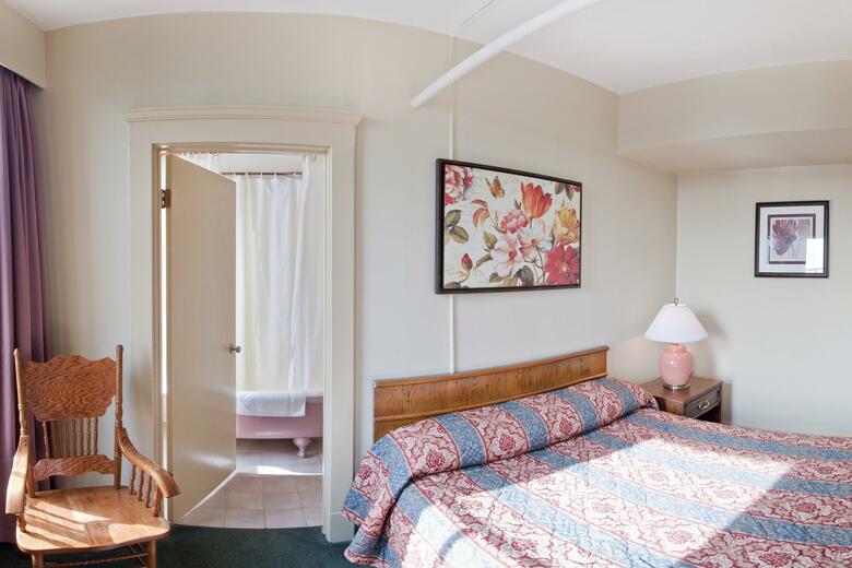 Budget Inn Patricia Hotel