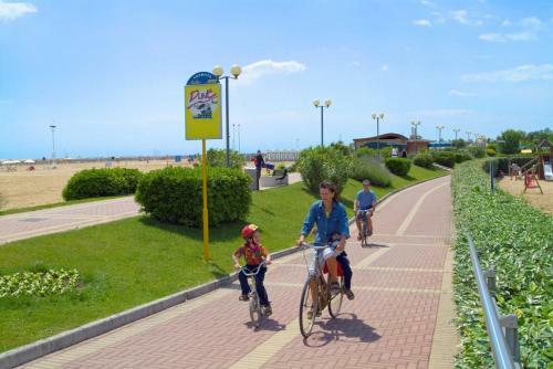 Three-bedroom Apartment In Bibione II