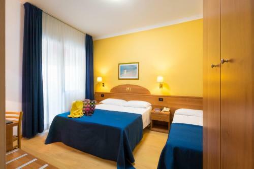 Hotel Tritone