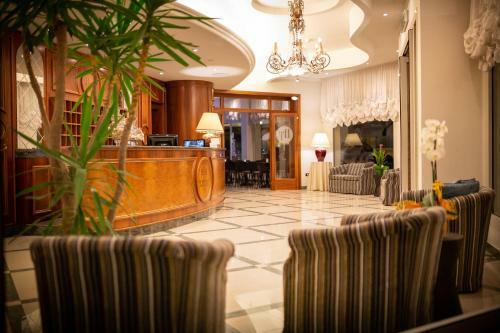 Hotel Tritone