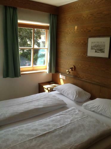 Hostal Garni Pineta