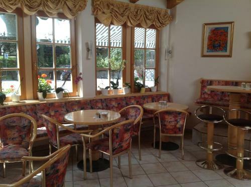 Hostal Garni Pineta