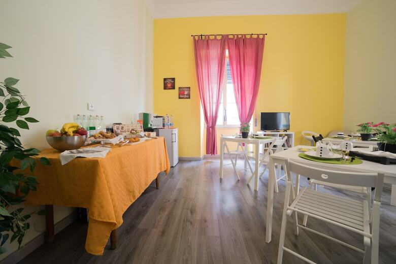 Tra L'etna E Il Mare B&B