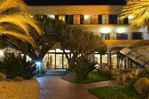 Hotel Casthotels Punta Del Sole