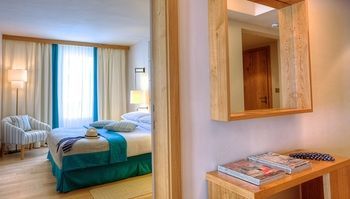 Hotel Complejo Tur�stico Radisson Blu Y Balneario
