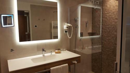 Hotel Cesa Tyrol