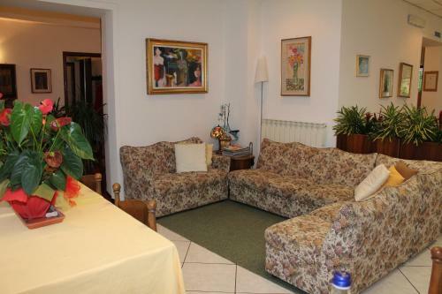 Hotel Serena