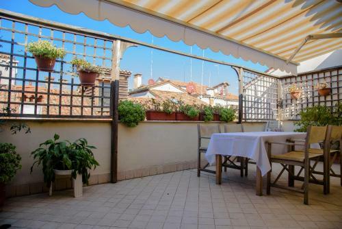 Charming Venice Apartments