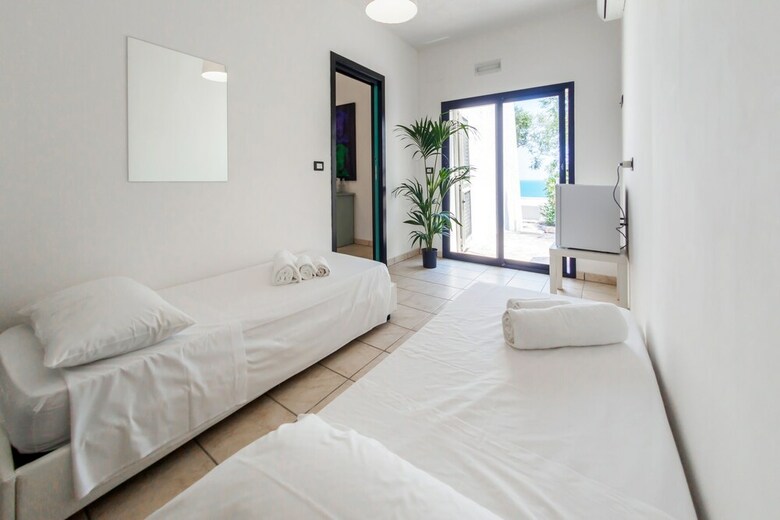 Lamanna's Hotel