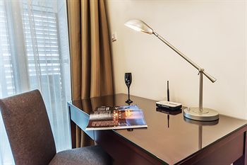 Hotel Springdale Serviced Residence