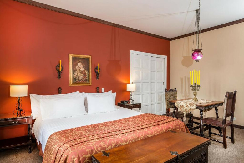 Hotel Dann Carlton Monasterio