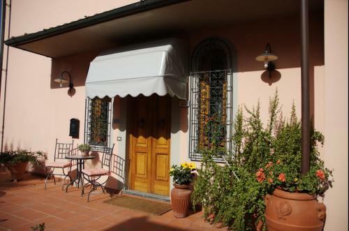 Hostal Affittacamere Villa Delia