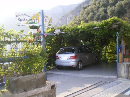 Apartamento Holiday House Gilda