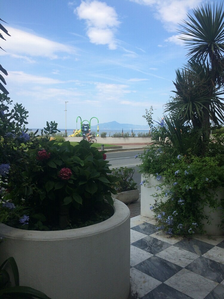 Hotel Giardino Al Mare