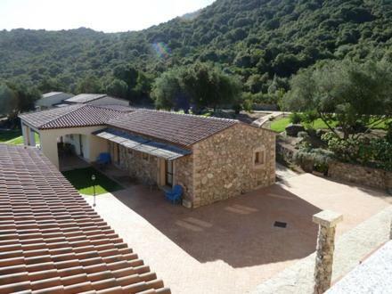 Hotel Valkarana Relais Di Campagna