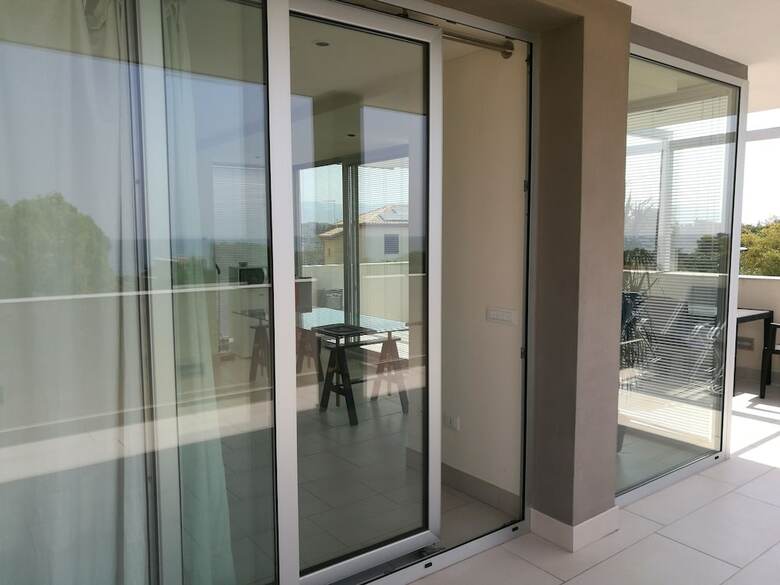 Bed & Breakfast Art House Margine Rosso