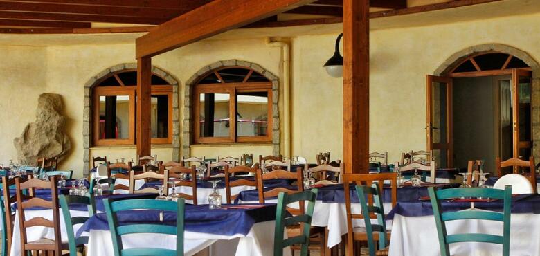 Hotel Club Esse Posada Beach Resort