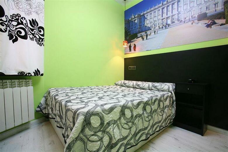 Hotel Jc Rooms Puerta Del Sol
