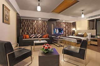 Riviera The Corporate Hotel