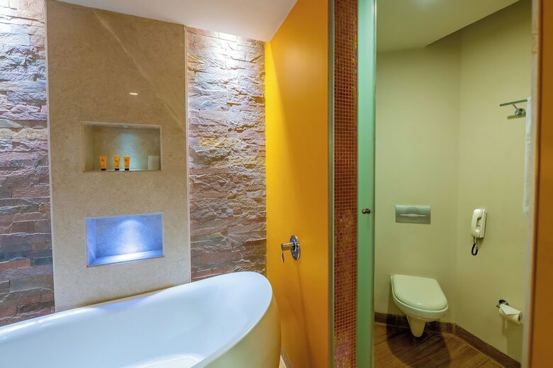 The O Hotel