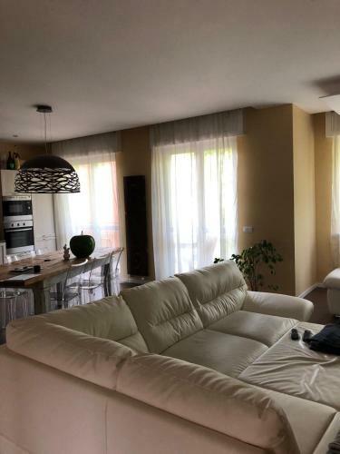 Hostal Arooms Apartments