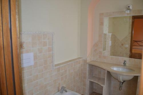Hostal B&B La Pavoncella