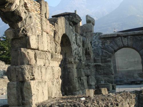 Hotel Express Aosta East
