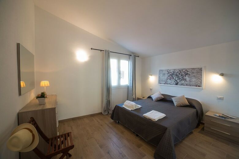 Hostal Olbia Domus Inn
