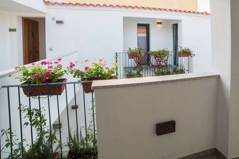Hostal Olbia Domus Inn