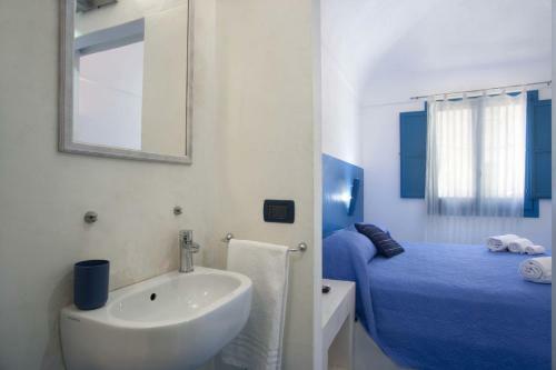 Hostal Blusanvito